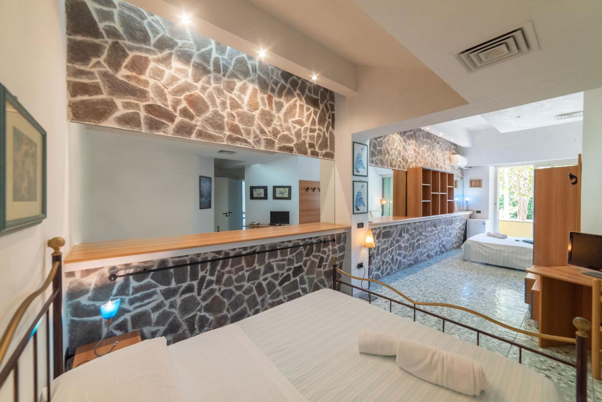 Hotel Pietra Verde Отранто Экстерьер фото
